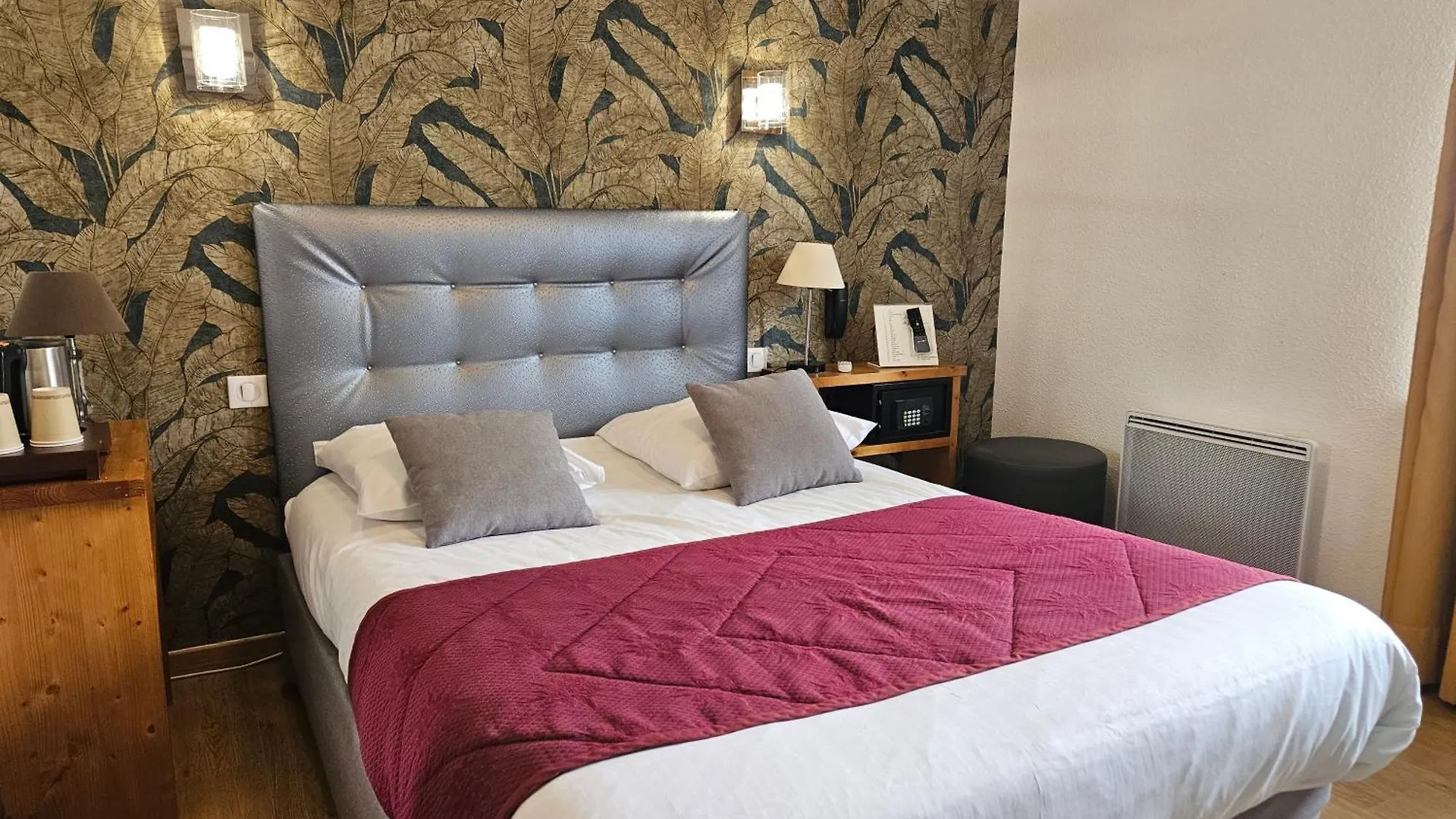 Hotel Le Val D'Amby Hieres-Sur-Amby Frankreich