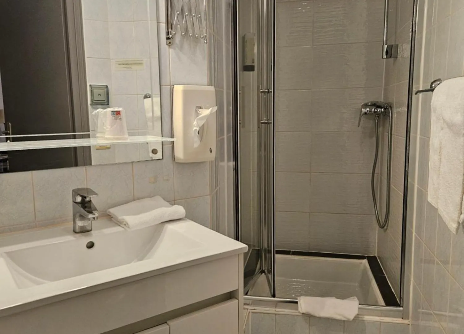 Hotel Le Val D'Amby Hieres-Sur-Amby