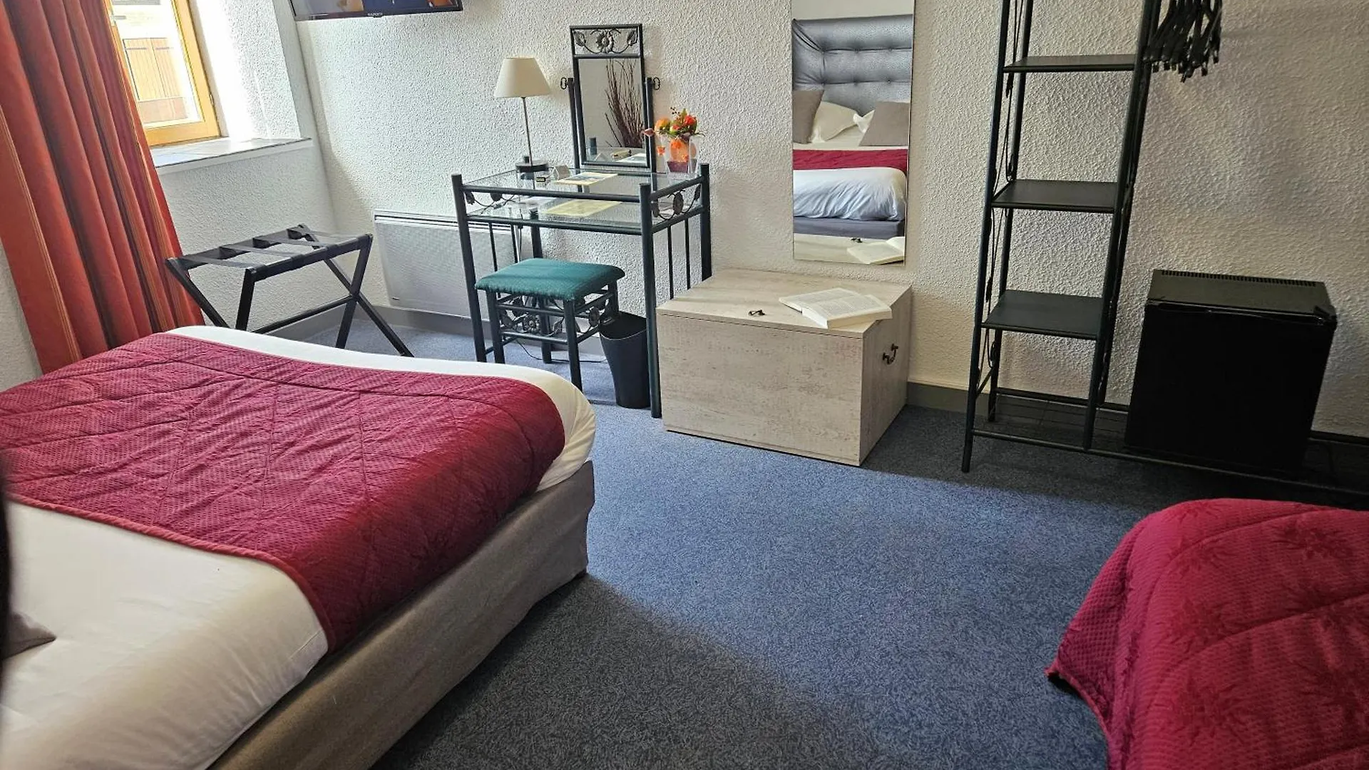 Hotel Le Val D'Amby Hieres-Sur-Amby