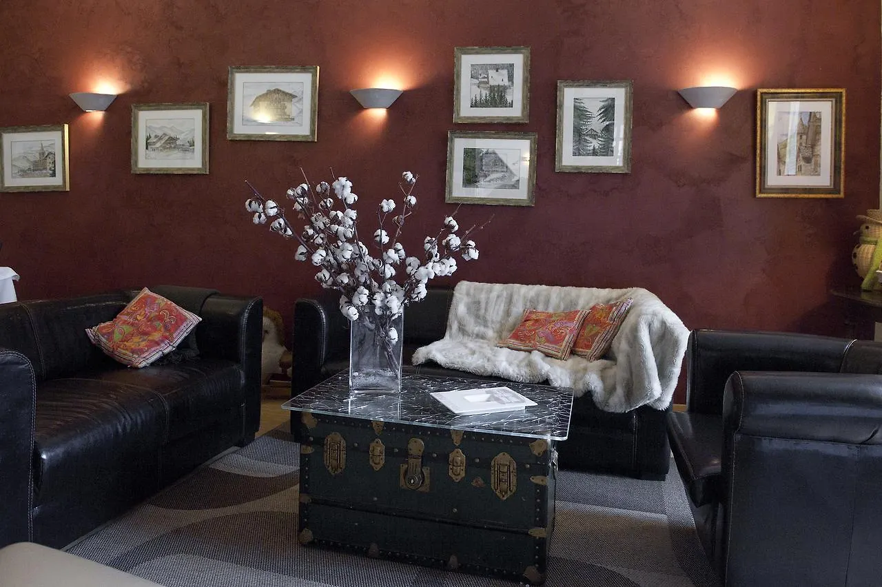 Hotel Le Val D'Amby Hieres-Sur-Amby Francia